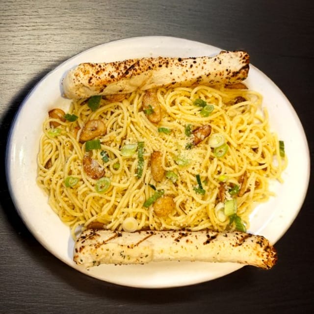 Spaghetti Aglio & Olio (Pasta).